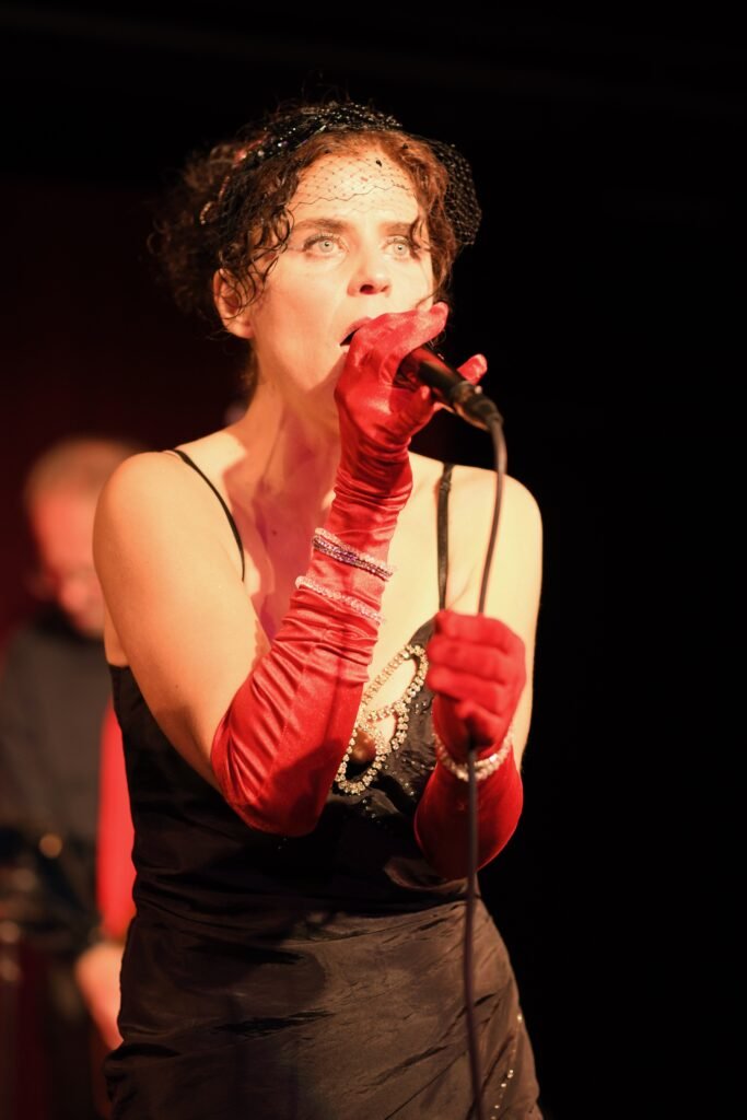 Clementina Culzoni singt Tango – Gesang bei Puro Tango